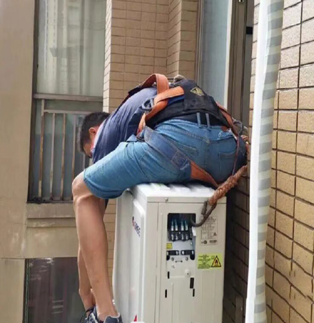 崇礼空调移机